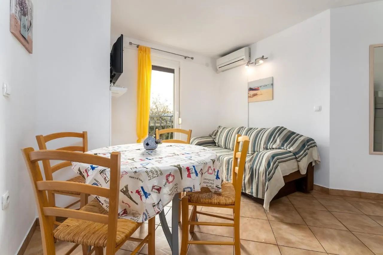 Apartmani Rubessa Baška