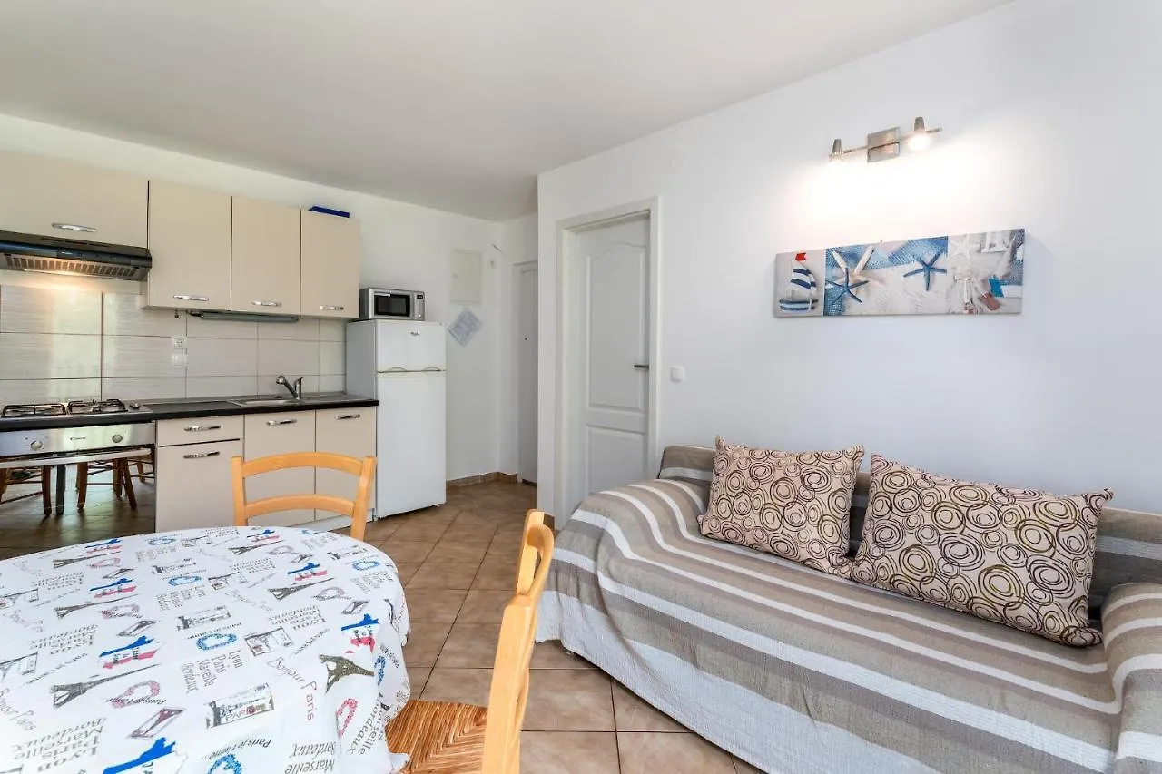 Apartment Apartmani Rubessa Baska