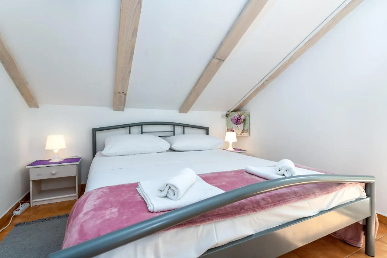 Apartmani Rubessa Baška Chorvatsko