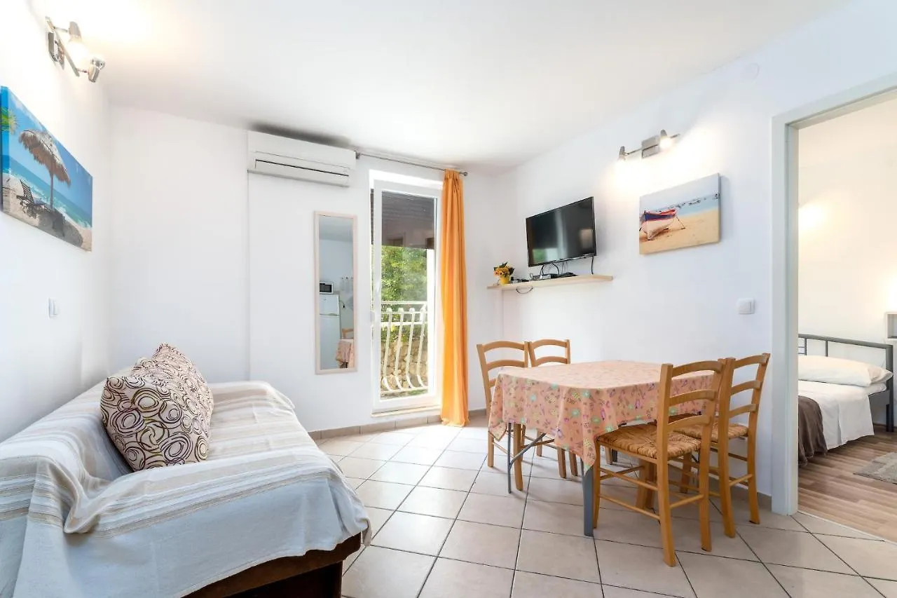 Apartment Apartmani Rubessa Baska